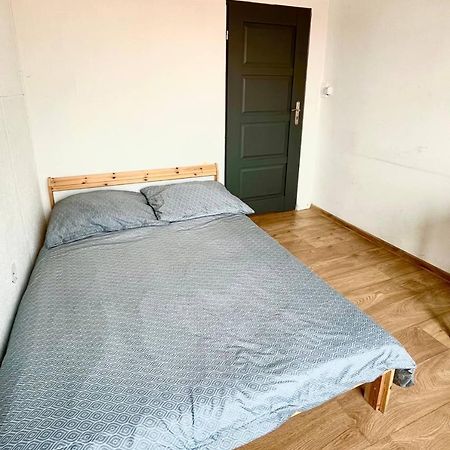 Comfy, Nice And Small Room In Krakow Dış mekan fotoğraf